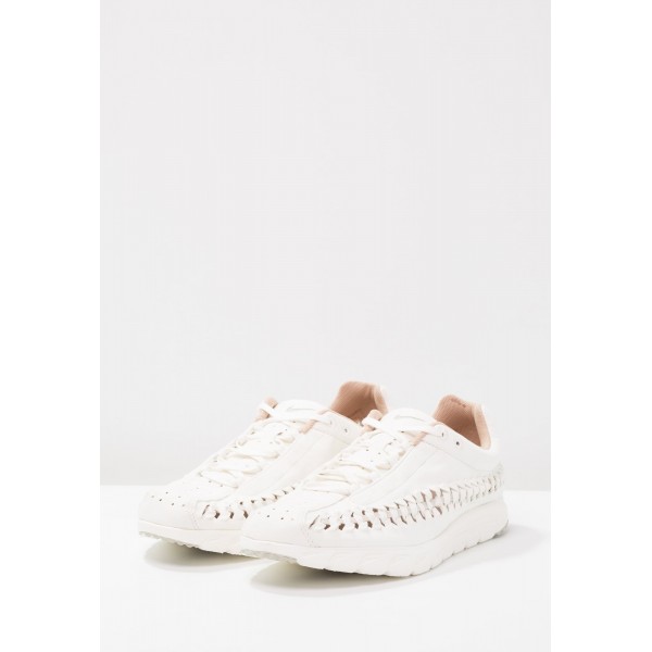 Damen Nike Footwear Für Sport MAYFLY WOVEN - Trainingsschuhe Low - Sail/Blassgrau