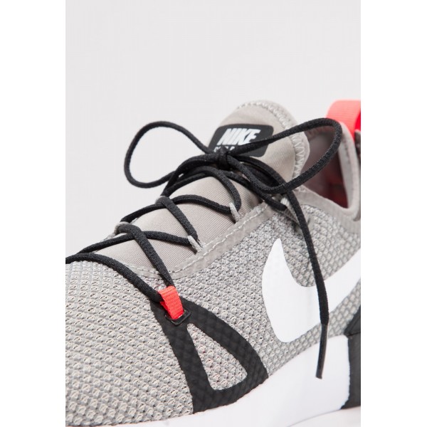 Damen Nike Footwear Für Sport Laufschuhe Low - Hell Anthrazit Grau/Weiß/Anthrazitgrau