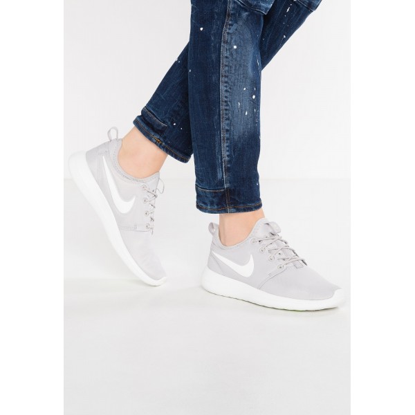 Damen Nike Footwear Für Sport ROSHE TWO - Schuhe ...