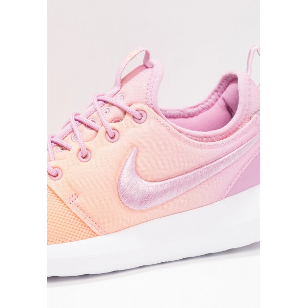 Damen Nike Footwear Für Sport ROSHE TWO BR - Sportschuhe Low - Orchid/Sunset Glow/Lachsrosa