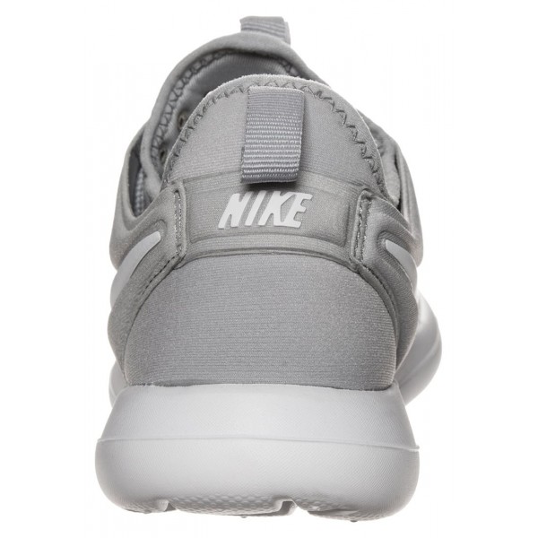 Damen Nike Footwear Für Sport ROSHE TWO - Laufschuhe Low - Wolf Grau/Weiß