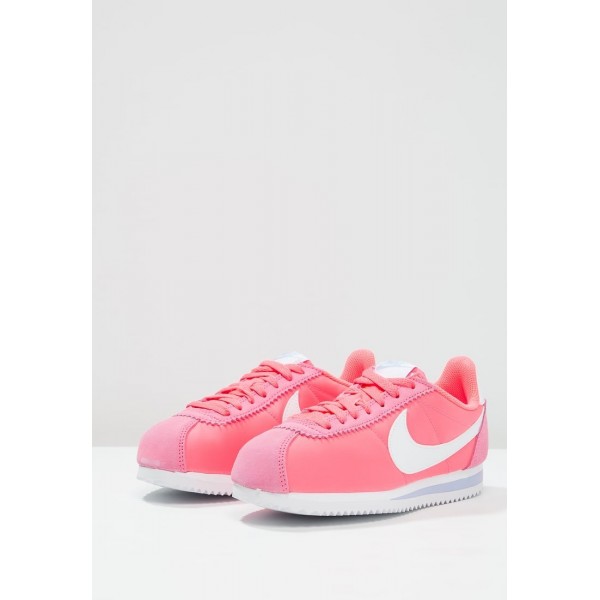 Damen Nike Footwear Für Sport CLASSIC CORTEZ NYLON - Trainingsschuhe Low - Racer Pink/Hot Pink/Weiß
