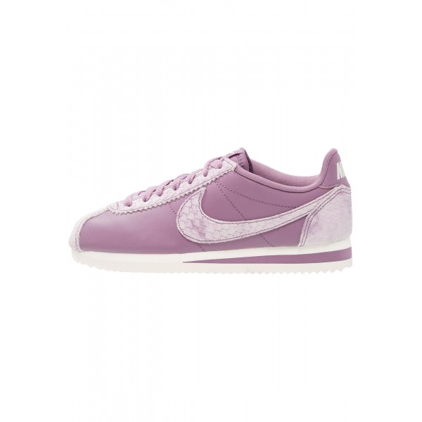 Damen Nike Footwear Für Sport CLASSIC CORTEZ PRM ...