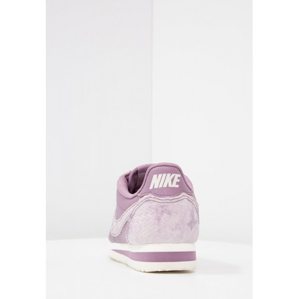 Damen Nike Footwear Für Sport CLASSIC CORTEZ PRM - Schuhe Low - Violet Dust/Lila Rot/Sail
