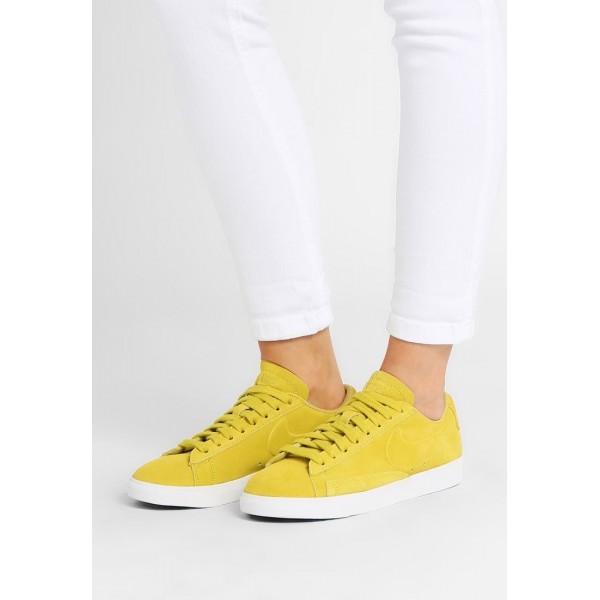 Damen Nike Footwear Für Sport BLAZER Low - Schuhe Low - Electro Lime Gelb/Weiß