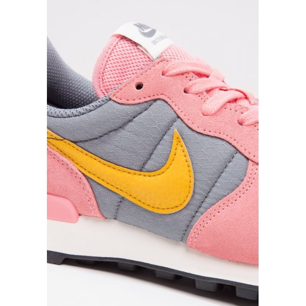 Damen Nike Footwear Für Sport INTERNATIONALIST - Laufschuhe Low - Cool Grau/Hot Pink/Hell Melonengelb/Sail/Schwarz