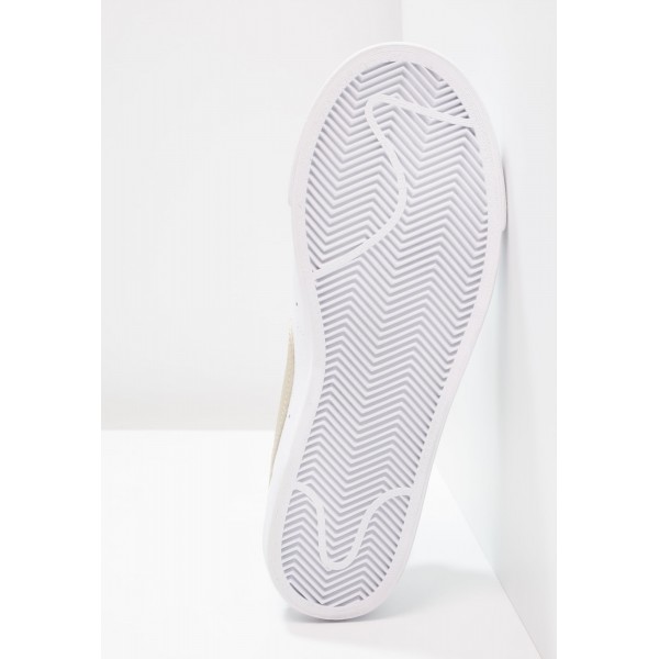 Damen Nike Footwear Für Sport BLAZER Low LE - Trainingsschuhe Low - Weiß/Metallic Gold