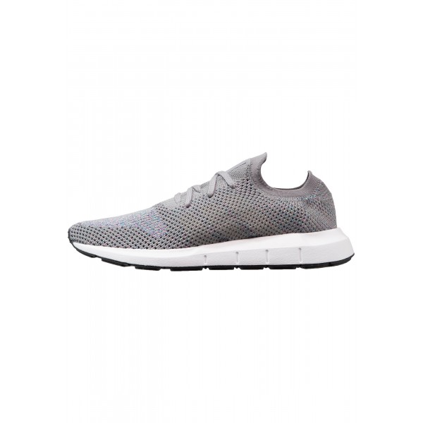 Damen / Herren Adidas Originals SWIFT RUN PK - Laufschuhe Low - Mittelgrau/Wolf Grau/Grey Two/Weiß