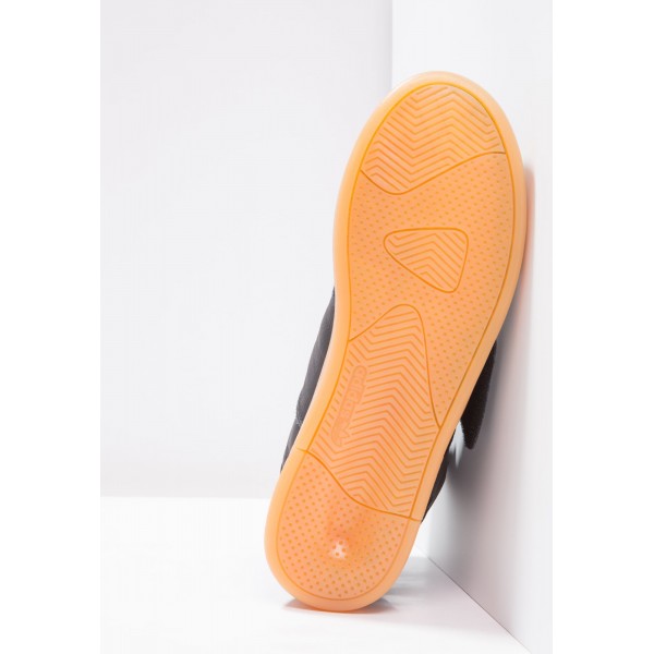 Damen / Herren Adidas Originals TUBULAR INVADER STRAP - Freizeitschuhe Hoch - Dunkel Staubgrau/Core Black/Weiß